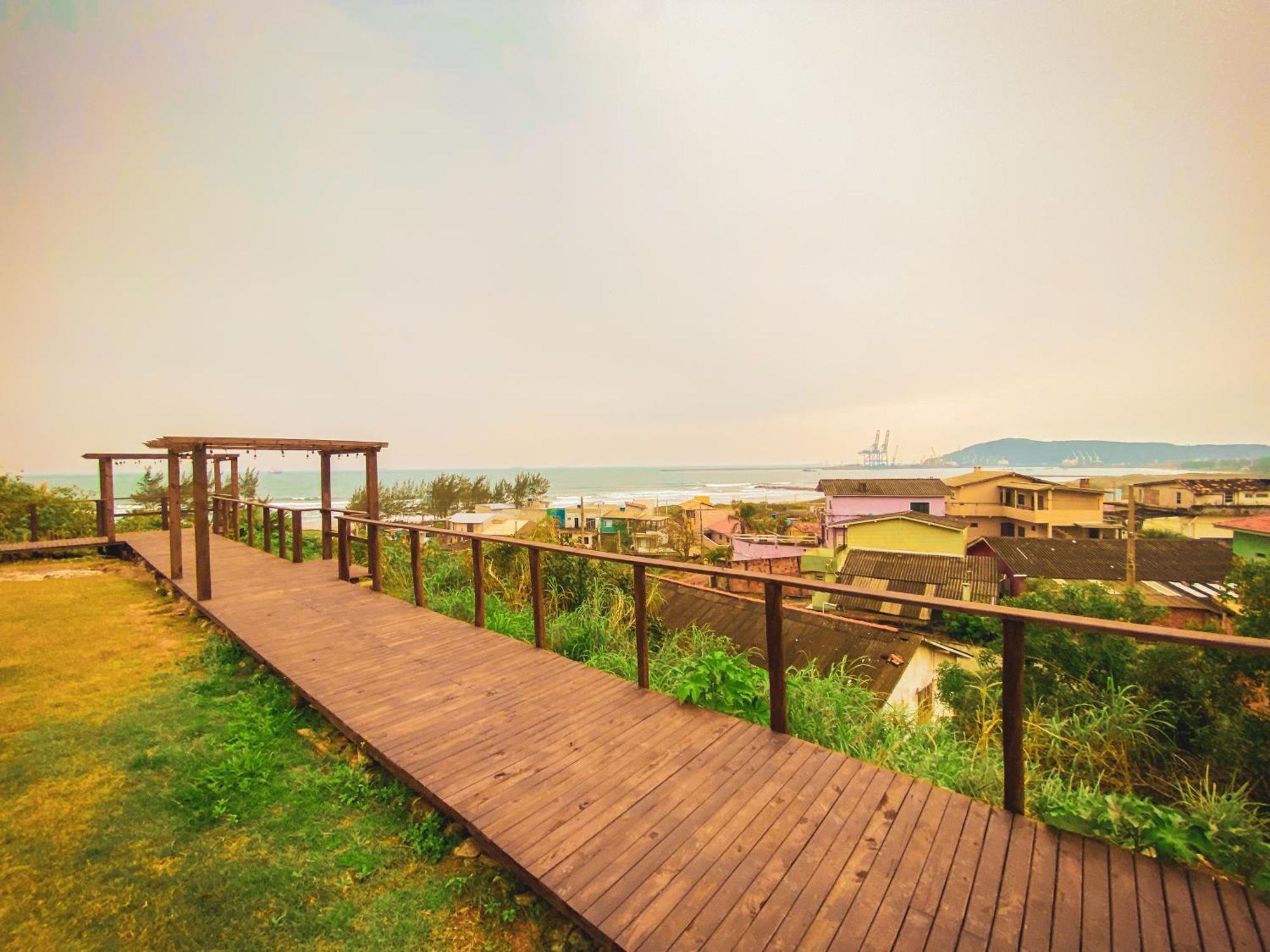 Chale Com Piscina Aquecida - Vista Panoramica Da Praia, A 200m Do Mar, Sala De Jogos, Academia E Churrasqueira Holiday home *